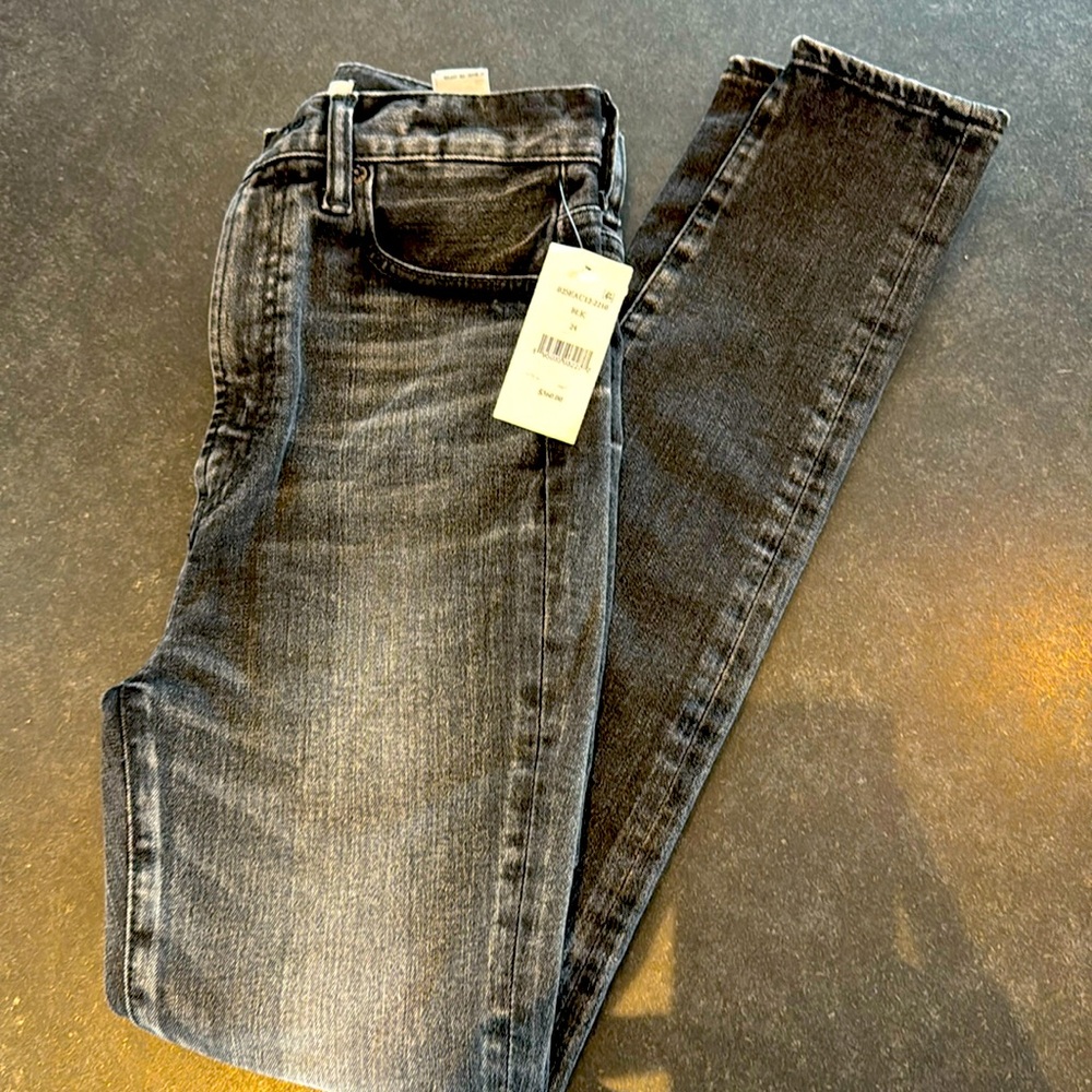 NWT Moussy Vintage Howa high rise slim jeans size 24